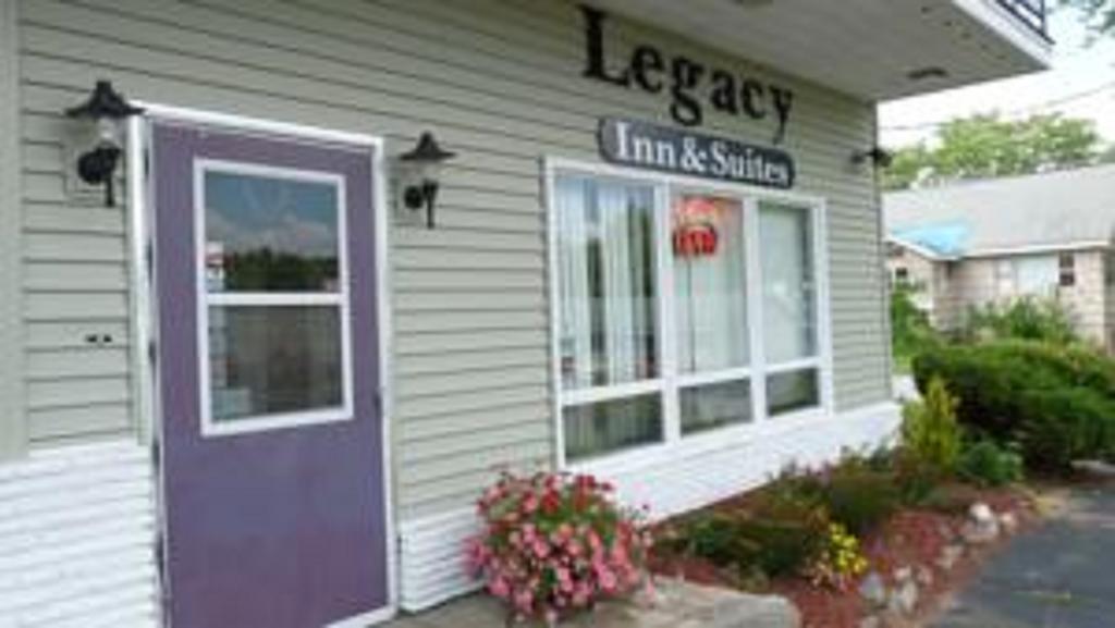 Legacy Inn & Suites Of Lake George Zewnętrze zdjęcie